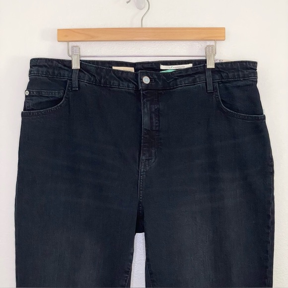 NWT Anthropologie Pilcro The Vintage Straight High Waist Jean Dark Denim 18W - Picture 7 of 16